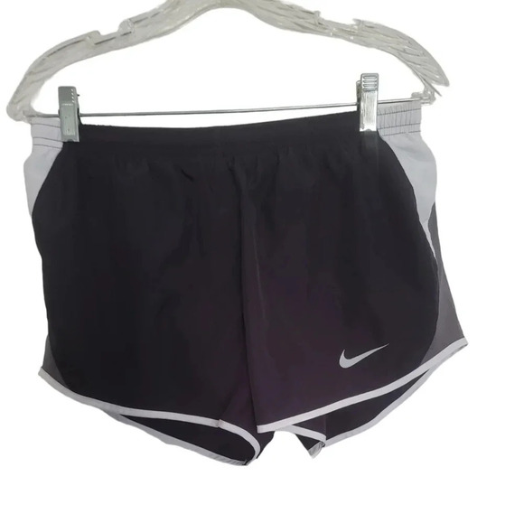 Nike Pants - Shorts